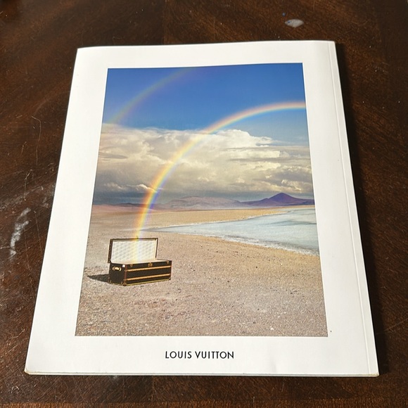 LV magazine #16 - Picture 3 of 4